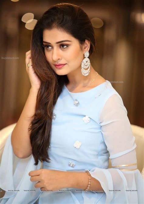 7 Namita kapoor hot photo सझव bikinis लडक करन कपर खन