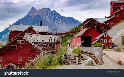 Kennecott Mine Town Near Mccarthy Alaska Stock Photo 1320558608