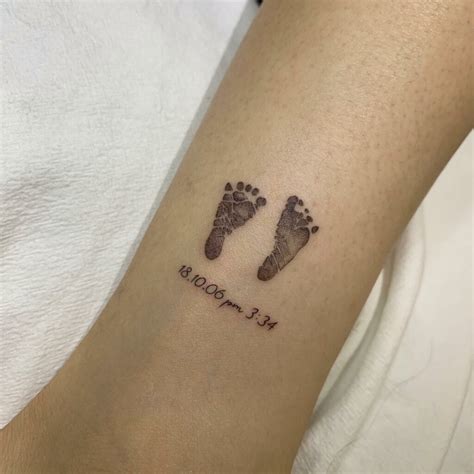 11+ Baby Footprint Tattoo Ideas for Mom