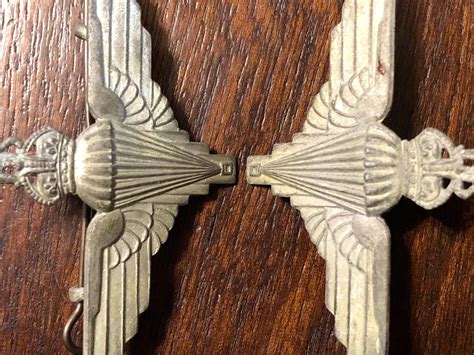 Need Help WW2 British Army Parachute Regiment Cap Badges