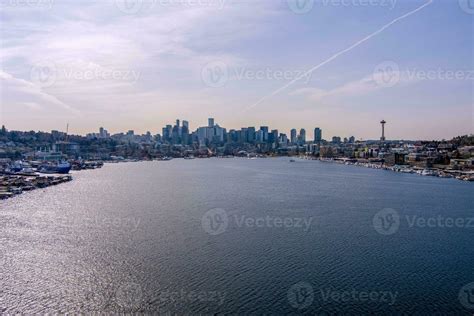 Seattle, Washington skyline 26399835 Stock Photo at Vecteezy