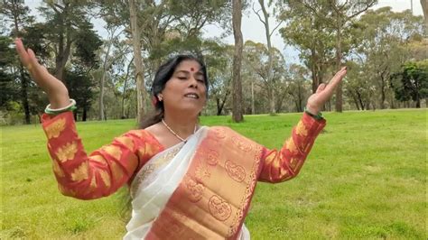 Баджан "Самадхи" (Samadhi) в исполнении Мадху Доши (Madhu Doshi) - YouTube