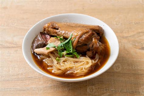 Braised duck noodles with brown soup 14261696 Stock Photo at Vecteezy