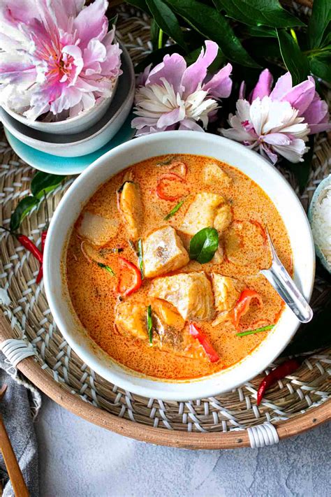 Easy Thai Red Curry Fish Recipe With Cod Simply Suwanee