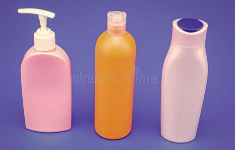 Refillable Plastic Liquid Cosmetic Packaging Containers Hdpe Multicolor