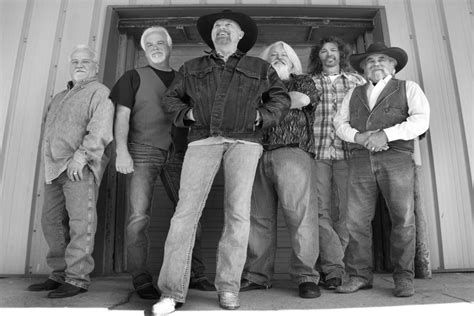 Interview: Confederate Railroad 'Stretch Out a Bit' on New Album