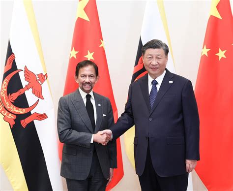 Xi Diz Que China E Brunei Devem Salvaguardar Conjuntamente A Paz E A