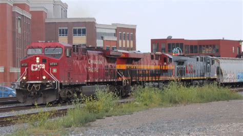 SUPER RARE CP Freight Train With KCS ES44AC And KCSM Grey Ghost