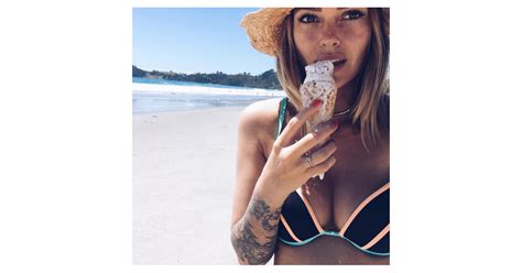 Caroline Receveur Sublime En Bikini Et Sex On The Beach Avec Son