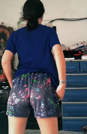 Subway Flash Porn Pic