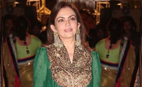 Nita Star Sessions Star Session Nita Nita Ambani Visits Manish The