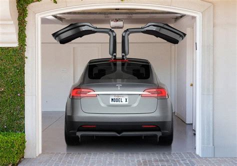 Tesla Model X Software Update Turns Gullwing Into Guillotine Doors