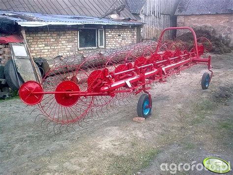 Zgrabiarka Fotka Zgrabiarki Id Galeria Rolnicza Agrofoto