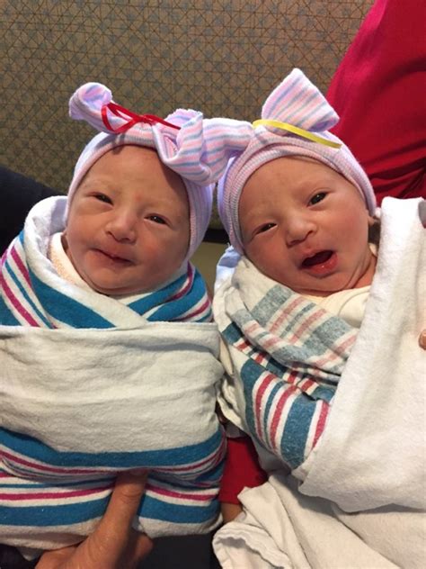 Nick Vujicic Welcomes Twins - P.M. News