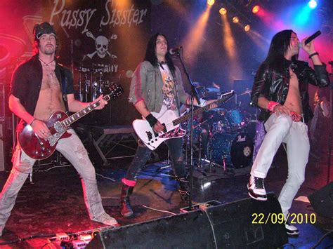 Crónicas de un Metalhead Steel Panther Pussy Sisster 22 September 2010 Markthalle Hamburg