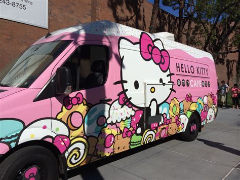 Hello Kitty Cafe truck Kitty Cafe, Photo Pin, Sanrio, Places To Go ...