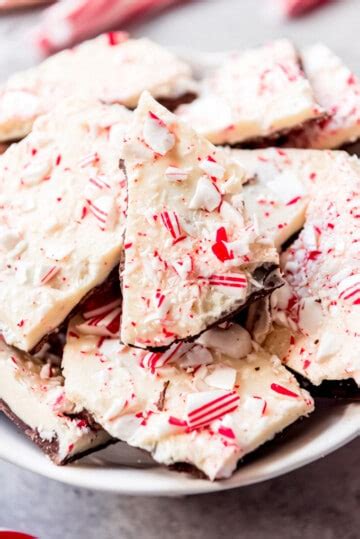 Easy Homemade Peppermint Bark Only 4 Ingredients House Of Nash Eats