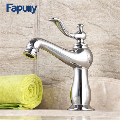 Fapully Basin Gold Bathroom Faucet Single Handle Chrome Gold Finish