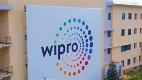 Wipro Chairman Rishad Premji Takes 50 Percent Pay Cut After Company Cuts Employees Variable Pay