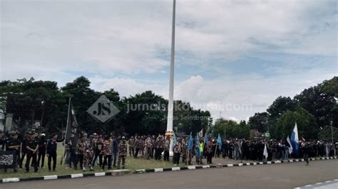 Ratusan Massa Gabungan Ormas Islam Kota Sukabumi Sepakat Tolak Ruu Hip