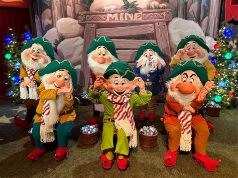 Mickeys Very Merry Christmas Party 2023 Fully Sold Out Again Wdw