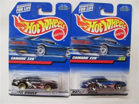 HOT WHEELS 1999 1078 Blue Chevy Camaro Z28 Camaro Z28 124 carte noire endommagée EUR 2 17