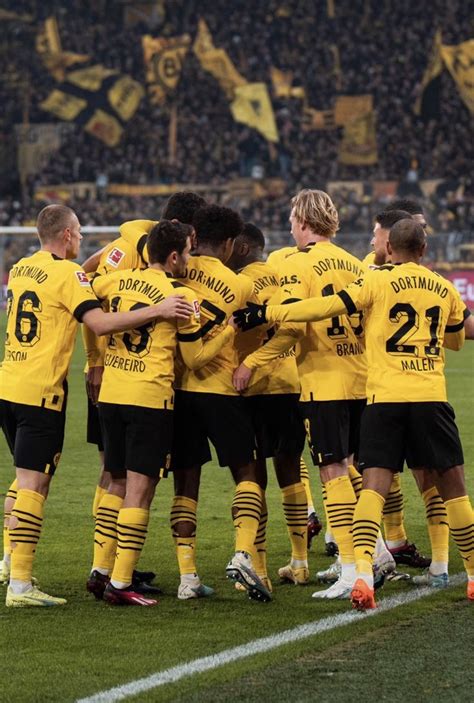 Pin von pip auf Fußball in 2024 Bvb Bvb dortmund Heja bvb