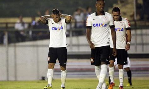 Goleiro Do Atl Tico Pr Brilha E Tim O Deixa Vit Ria Escapar No Brasileiro