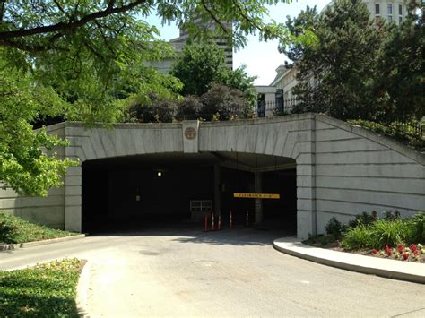 Ohio Statehouse - Parking in Columbus | ParkMe