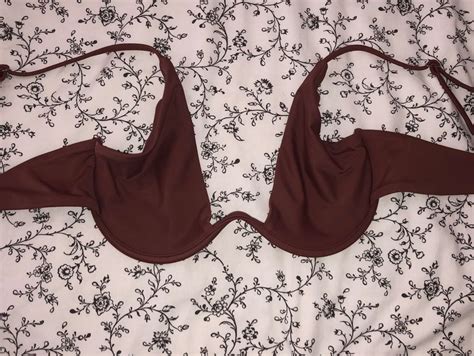 Bikini Oberteil Neu gemäss Beschreibung in Zürich für CHF 3 mit Lieferung auf Ricardo kaufen