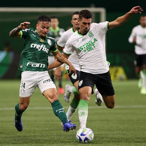 Sem Pensar Nos Adversários Auxiliar De Abel Diz Que Palmeiras Não Olha Para O Lado E Só Tem