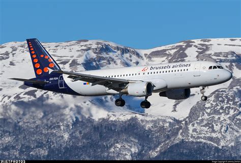 OO TCH Airbus A320 214 Brussels Airlines Jeremy Denton JetPhotos