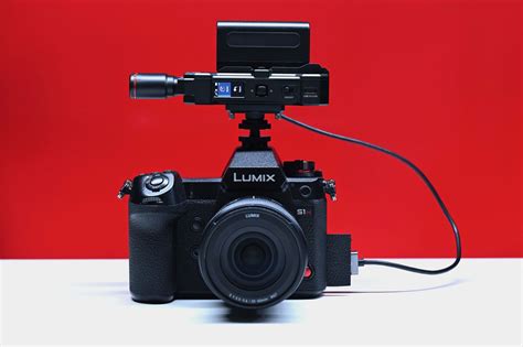 Hollyland MARS 4K Wireless Video Transmission System Review - Newsshooter