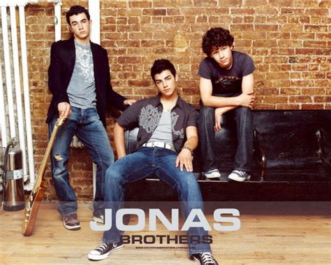 Underdog - Jonas Brothers - It's About Time (2006) video - Fanpop