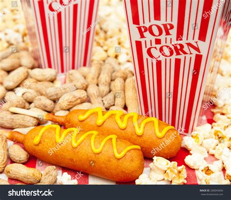 872 Hot Dog And Pop Corn Images Stock Photos And Vectors Shutterstock