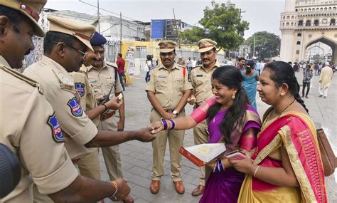 Hyderabad Encounter Neighbours Of Victim Praises Police ।हैदराबाद