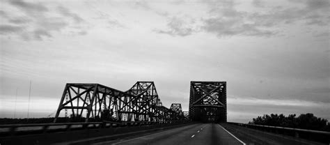 Ohio River Bridges In Henderson Kentucky Henderson Kentucky Ohio