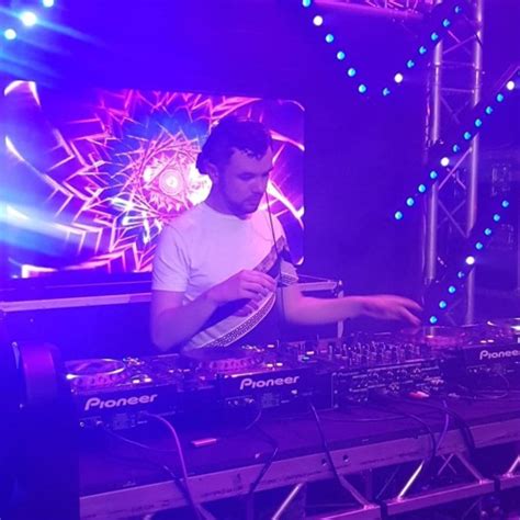 Stream øshy XX Porn K NNY Remix by K NNY Experimental Listen online for free on SoundCloud