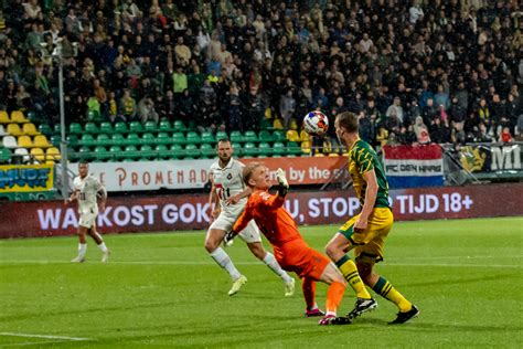 ADO Den Haag Verliest Onnodig Punten Tegen Hekkensluiter Telstar