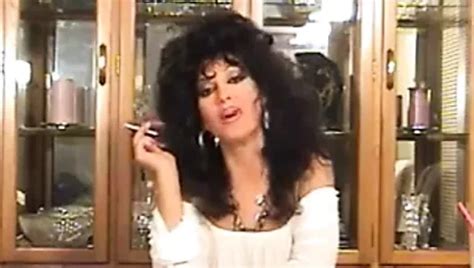 Hot Brunette Cougar Smoking BJ XHamster