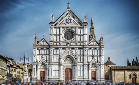 Accessible Florence churches, a tour into faith and marble