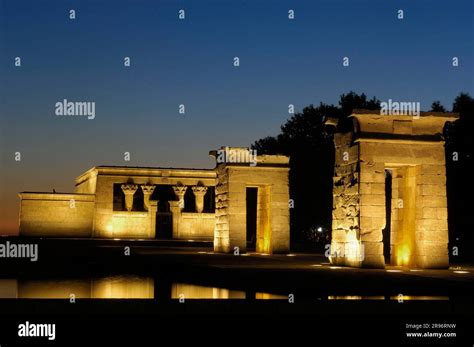 Temple Of Debod Ancient Egyptian Templo De Madrid Spain Stock Photo