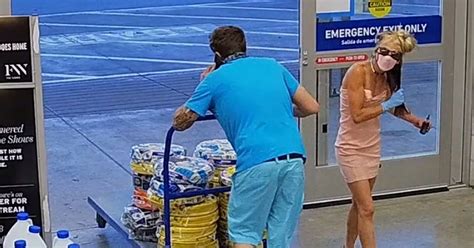 Police Hunt Blonde Woman Caught Dyeing Hair On Cctv While Assisting Thief Daily Star