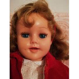 Poup E Raynal Blonde V Nitienne Robe En Dentelle Blanche Et Noeud Dans Les Cheveux Rakuten