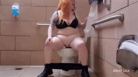 BBW Public Toilet Painful Straining Tummy Troubles HD Daisy Dax Body Fetishes Clips Sale