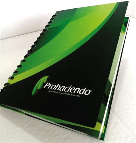 Cuadernos Personalizados Colors Editores SAS