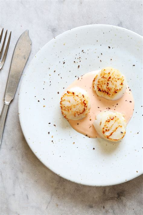 Ma Recette De Noix De Saint Jacques Au Beurre De Corail Laurent Mariotte