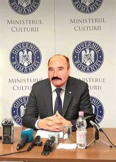 Ministrul Culturii 2022 : r/Romania