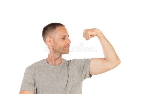 Homme Bel Montrant Son Biceps Image Stock Image Du Heureux Beau