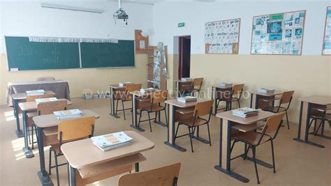 Aten Ie Noua Lege A Educa Iei Permite Profesorilor S Re In